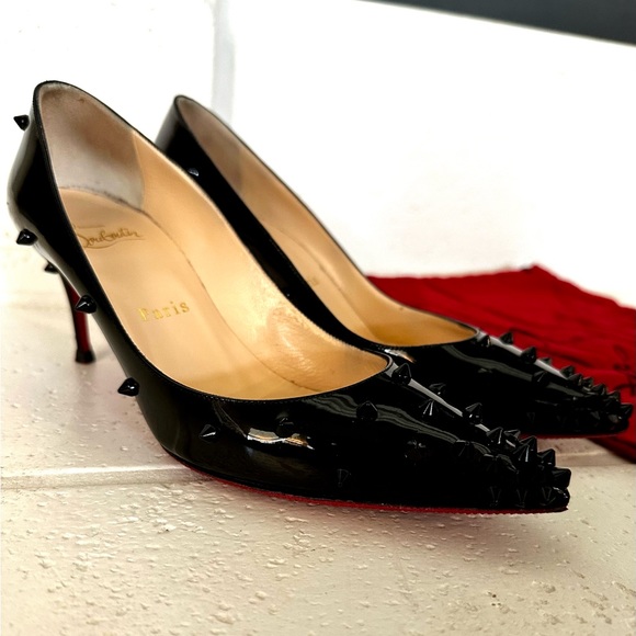 Christian Louboutin Black Patent Leather Diamond Spike Pumps 35 1/2 (US 5.5) - Picture 2 of 14